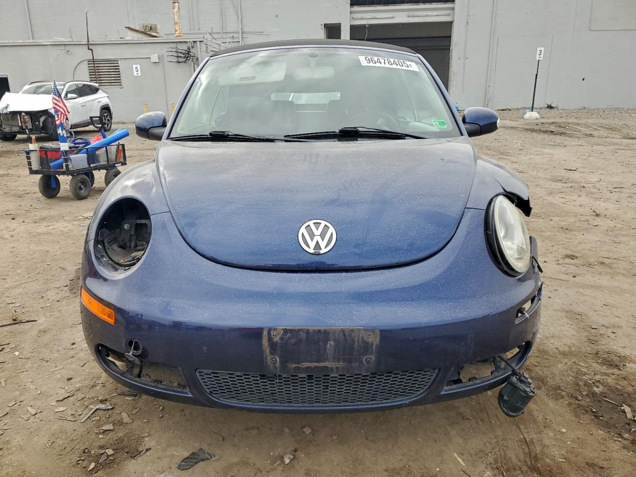 Lot #3316163267 2006 VOLKSWAGEN NEW BEETLE