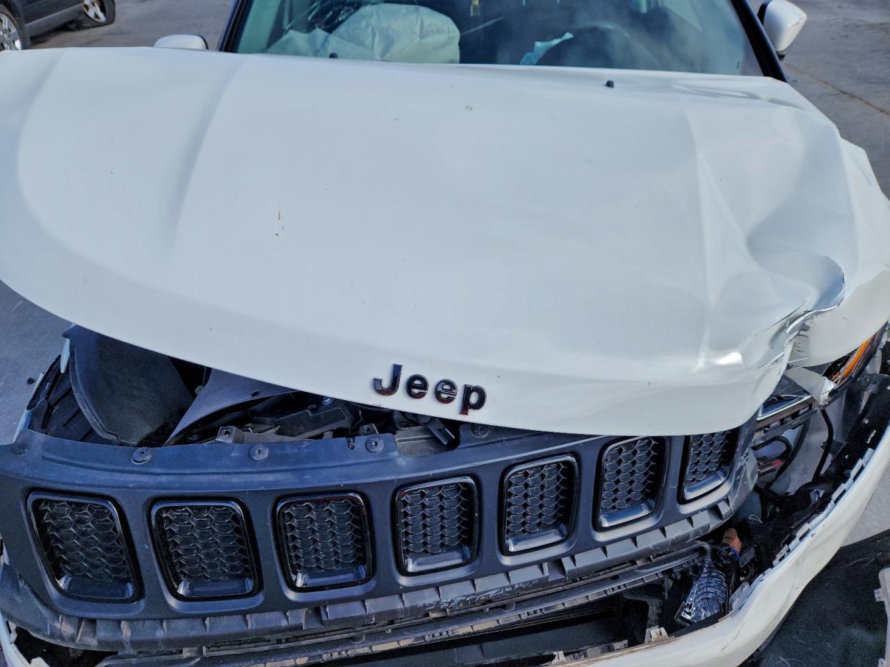 JEEP COMPASS LATITUDE