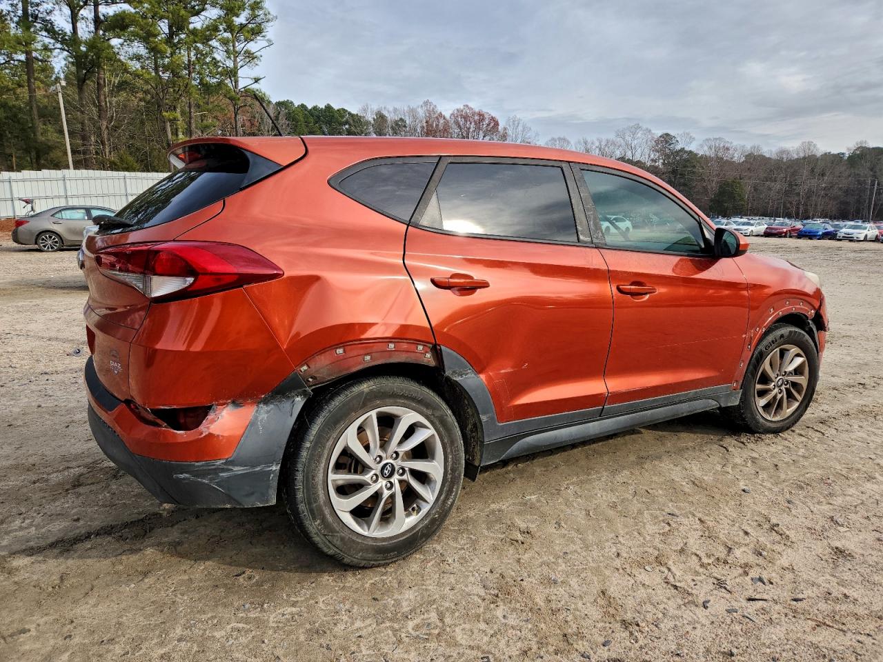 Lot #3304639947 2017 HYUNDAI TUCSON SE