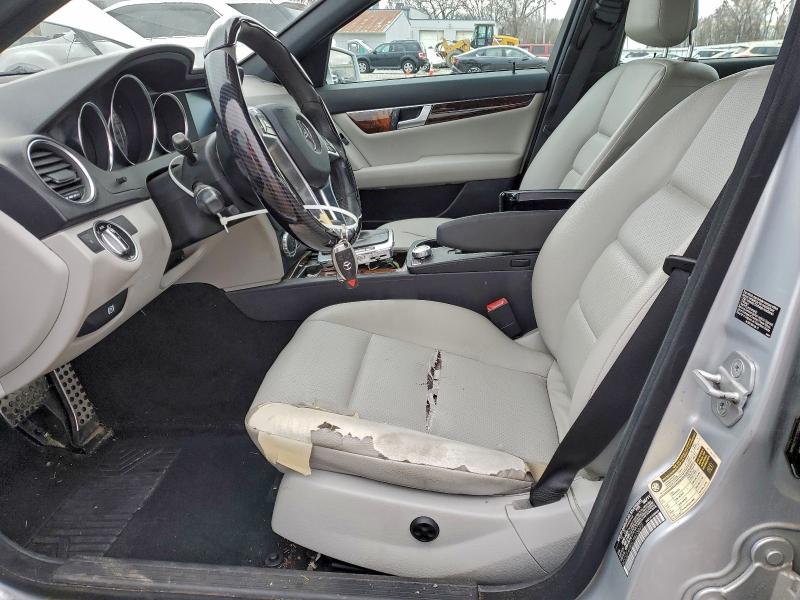 2012 MERCEDES-BENZ C 250 #3301748331