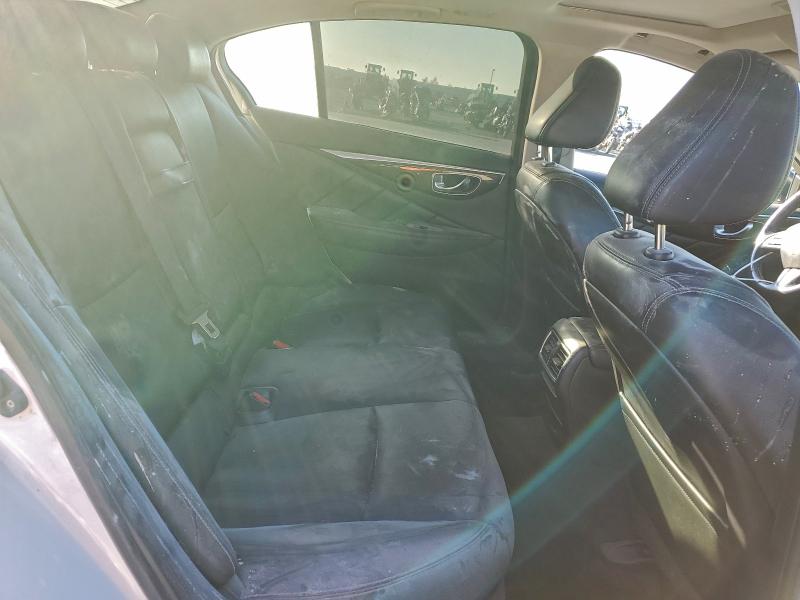 2015 INFINITI Q50 BASE #3304070488