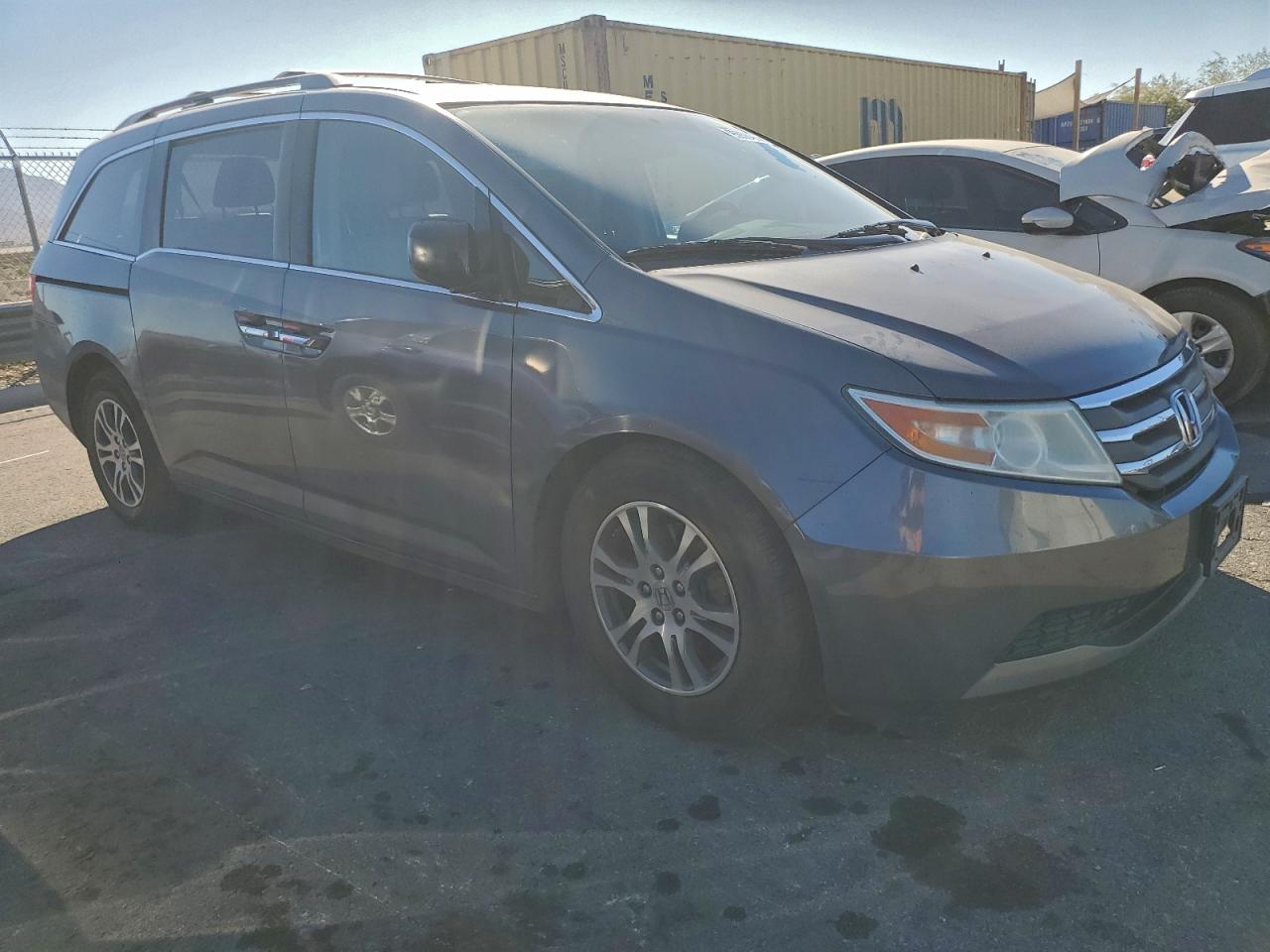 Lot #3317121987 2011 HONDA ODYSSEY EX