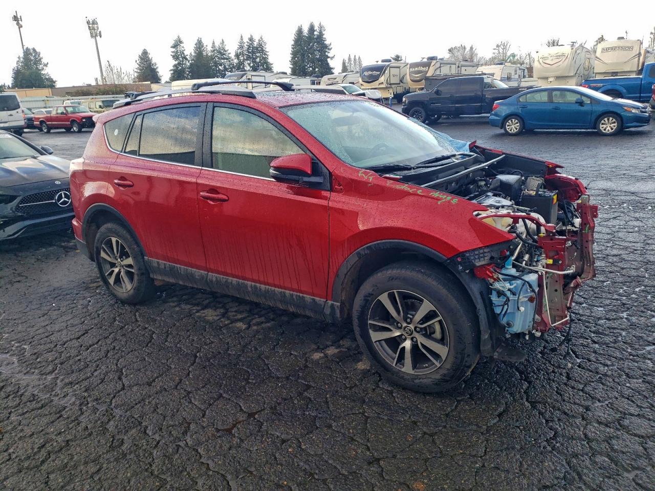 TOYOTA RAV4 XLE
