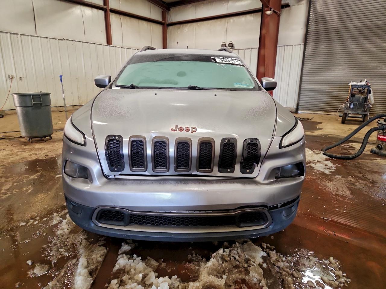 JEEP GRAND CHEROKEE LATITUDE