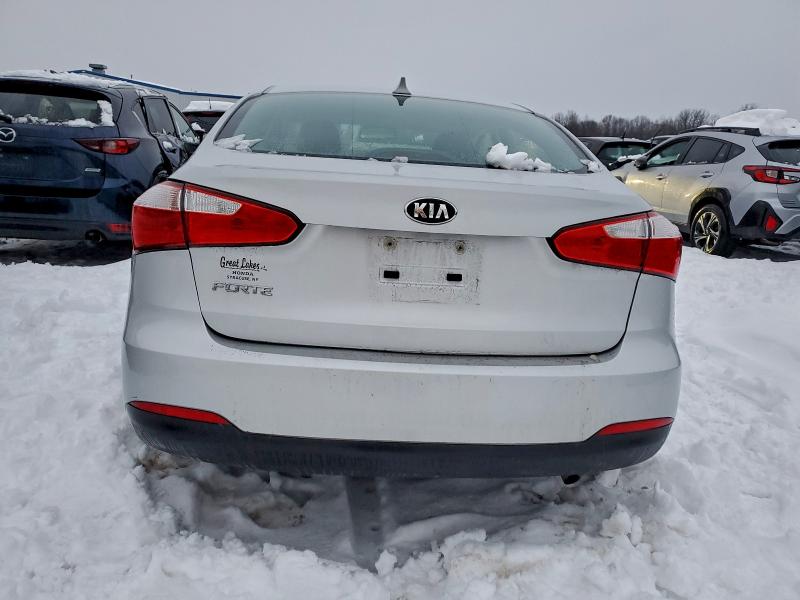2015 KIA FORTE LX #3311621224