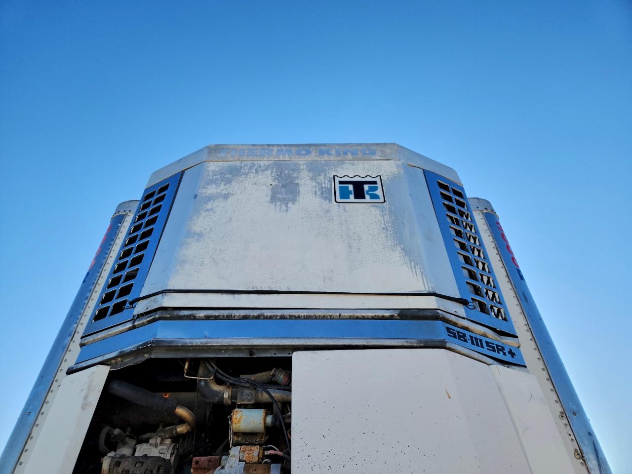 Lot #3310353958 2011 UTIL TRAILER