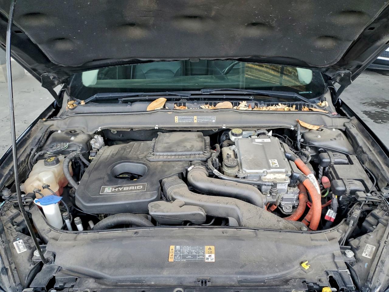 FORD FUSION SE HYBRID