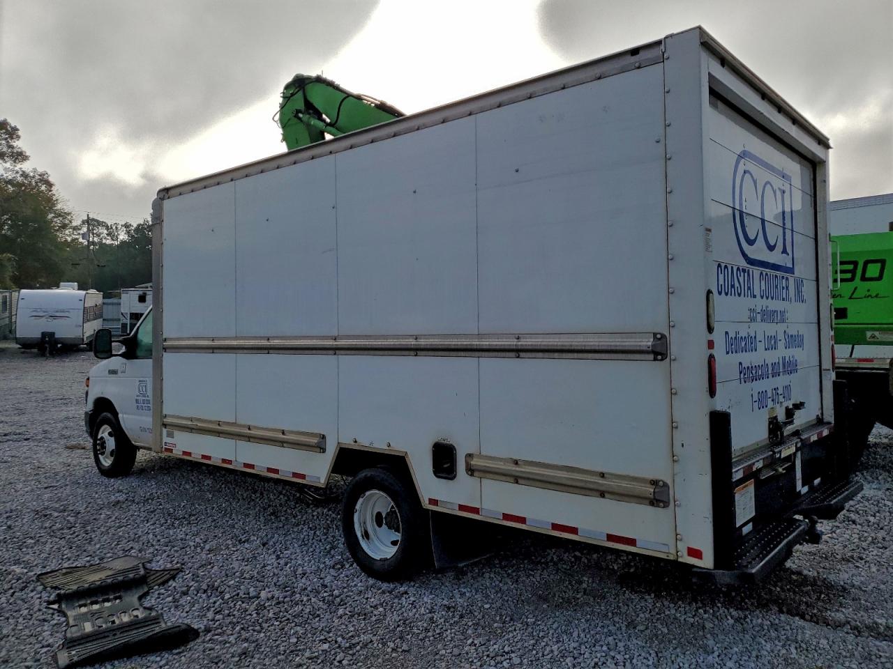 FORD ECONOLINE E350 SUPER DUTY CUTAWAY VAN