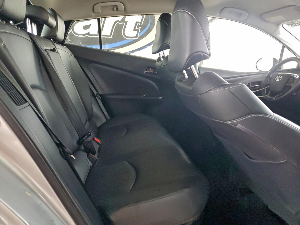 TOYOTA PRIUS PRIME LE