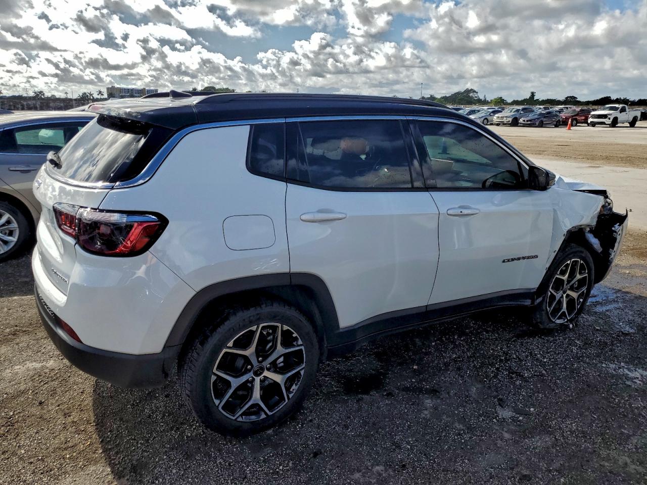 Lot #3311712218 2025 JEEP COMPASS LI