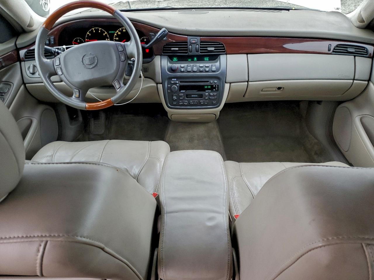 Lot #3304104503 2002 CADILLAC DEVILLE DH