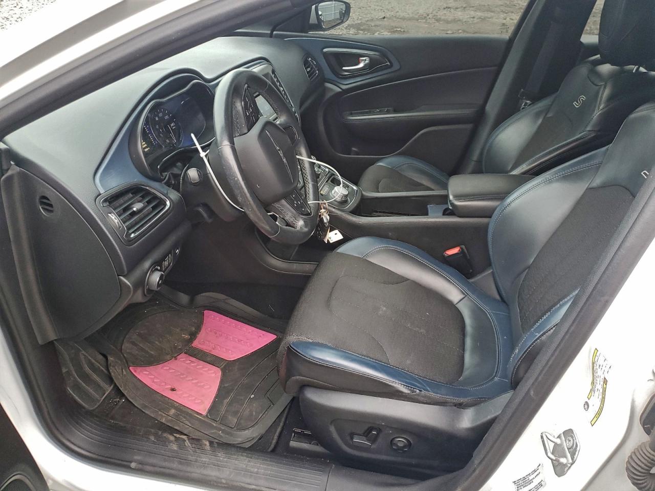 Lot #3310480060 2016 CHRYSLER 200 S