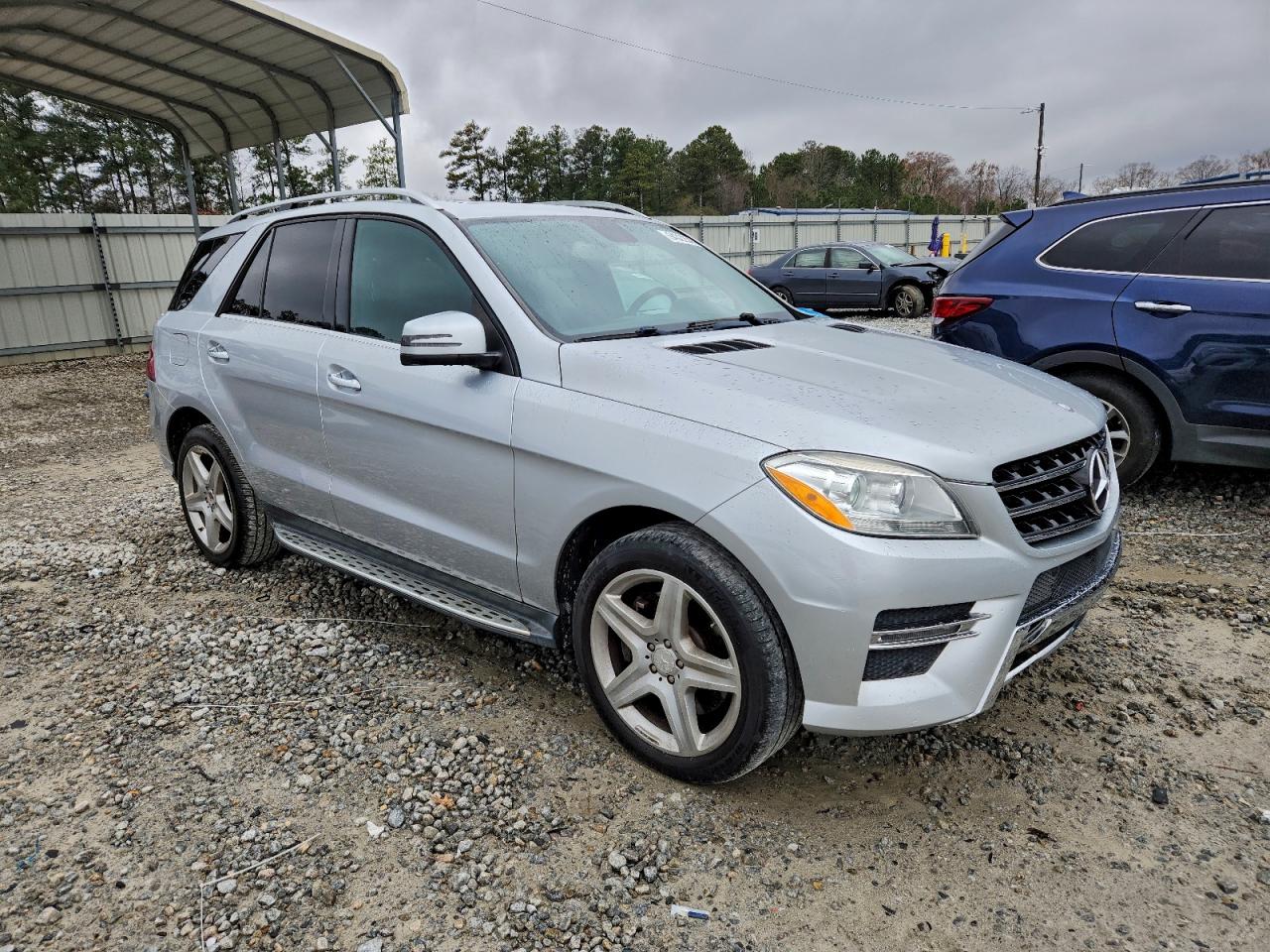 Lot #3315813371 2013 MERCEDES-BENZ ML 550 4MA