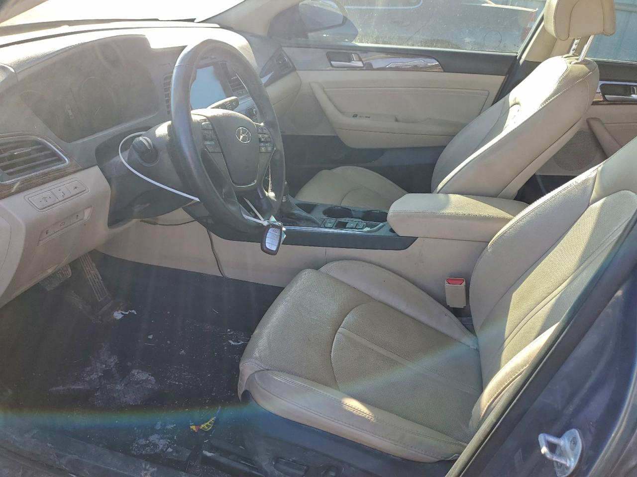 HYUNDAI SONATA SPORT