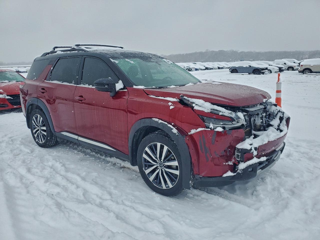 NISSAN PATHFINDER PLATINUM