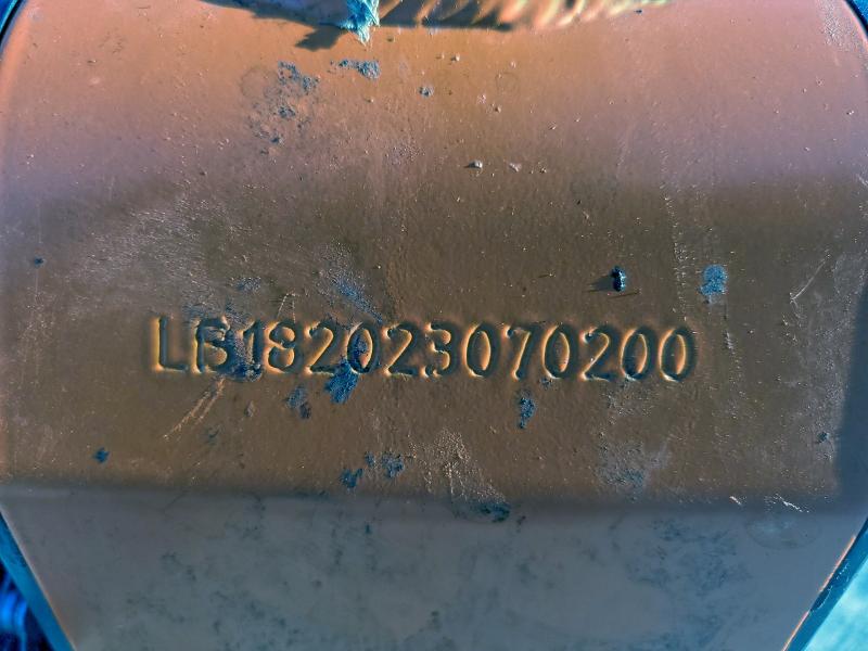 2000 XSNK TRAX 24 #3312699176