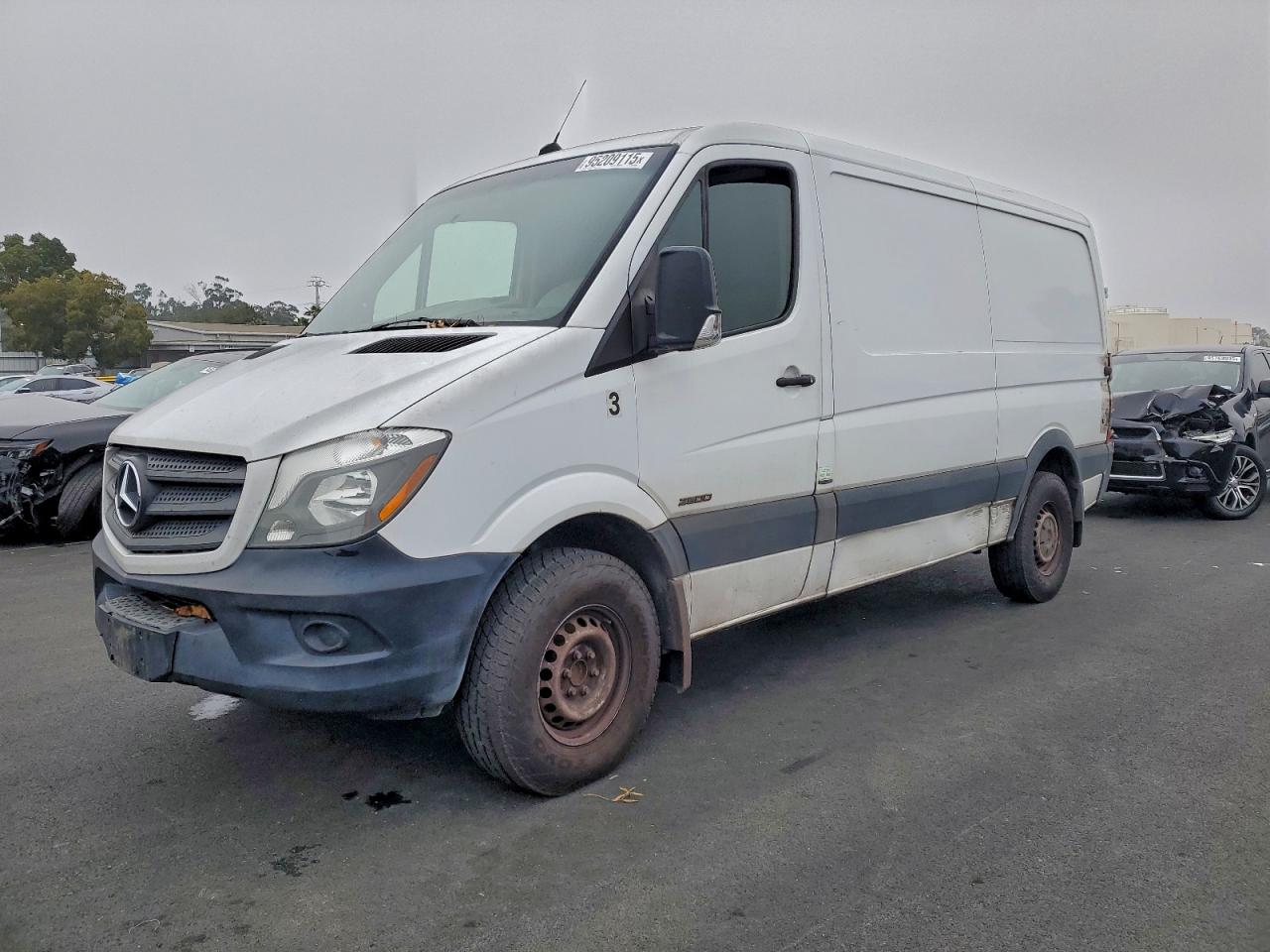 MERCEDES-BENZ SPRINTER 2500