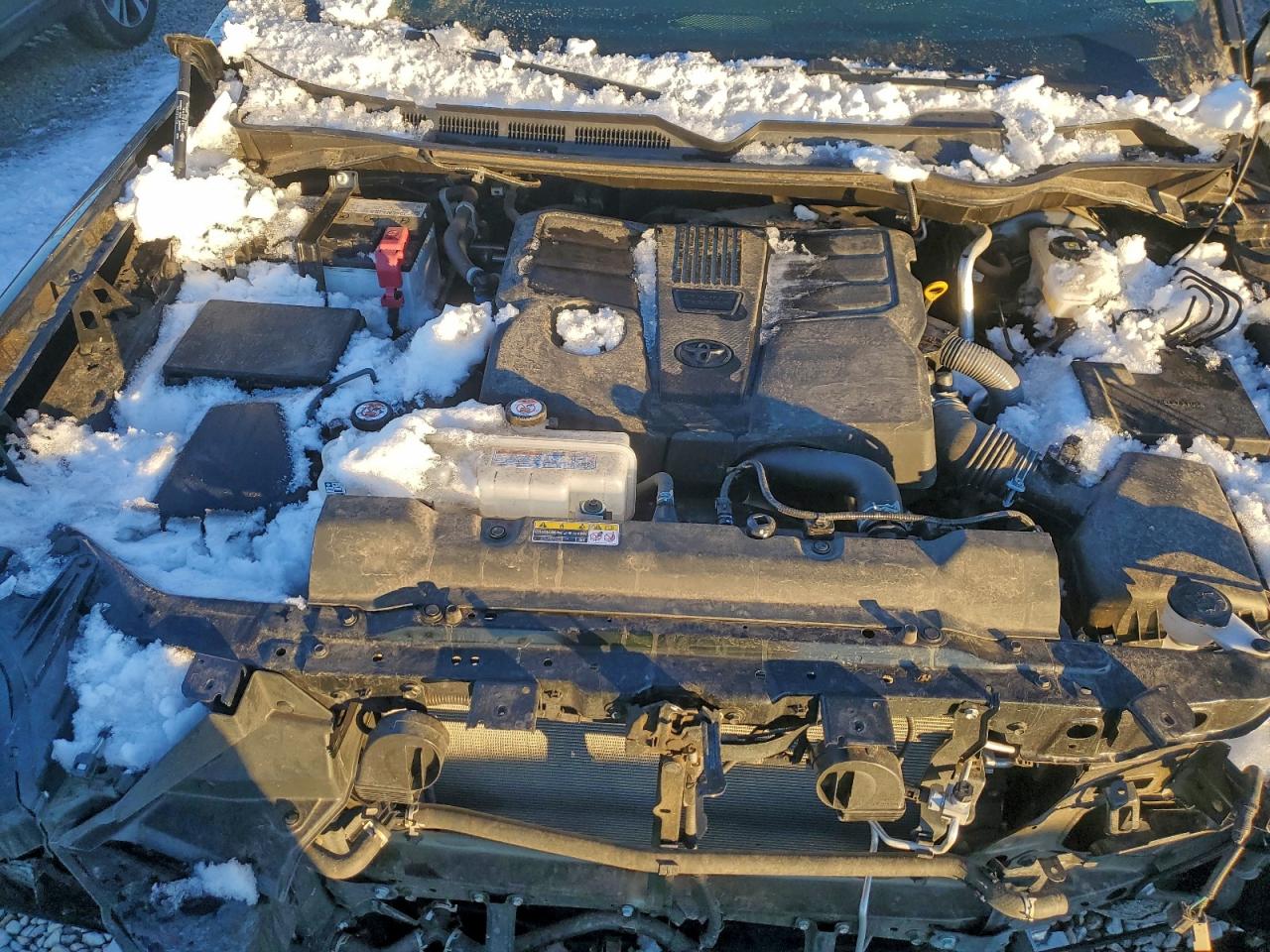 TOYOTA TUNDRA CREWMAX SR