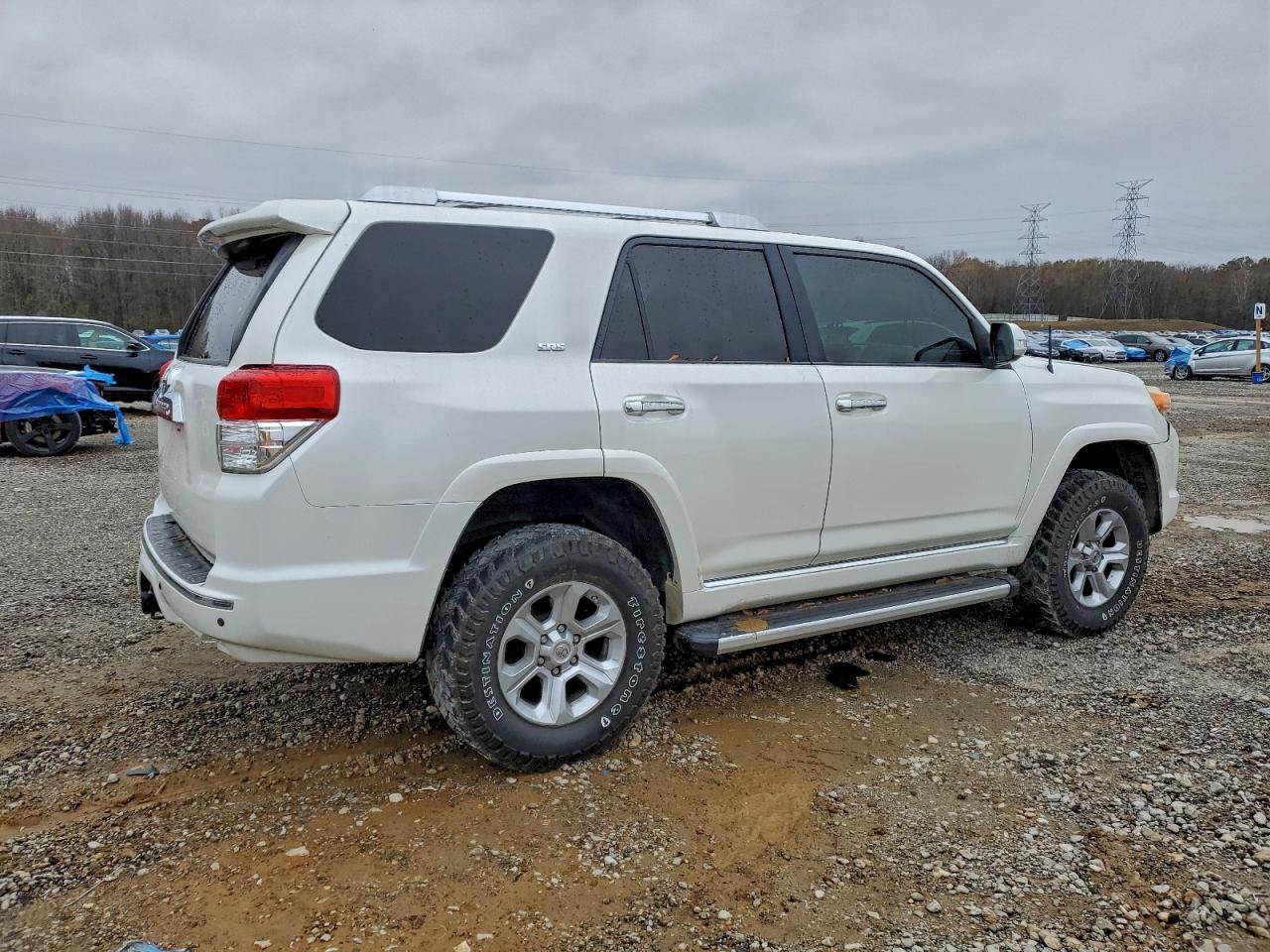 TOYOTA 4RUNNER SR5