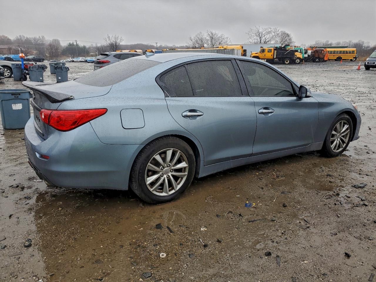 INFINITI Q50 PREMIUM