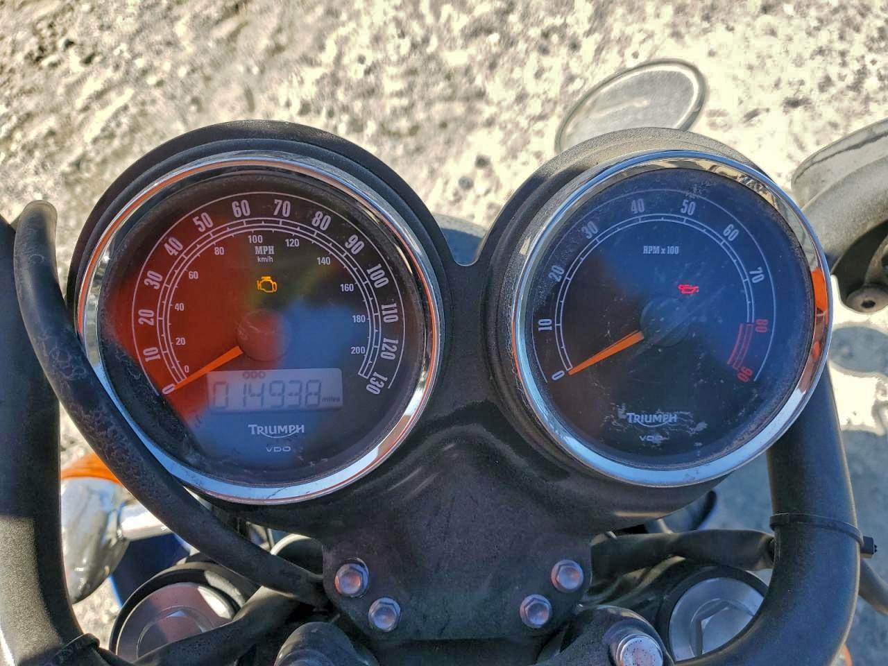 Lot #3311679241 2015 TRIUMPH CAR BONNEVILLE