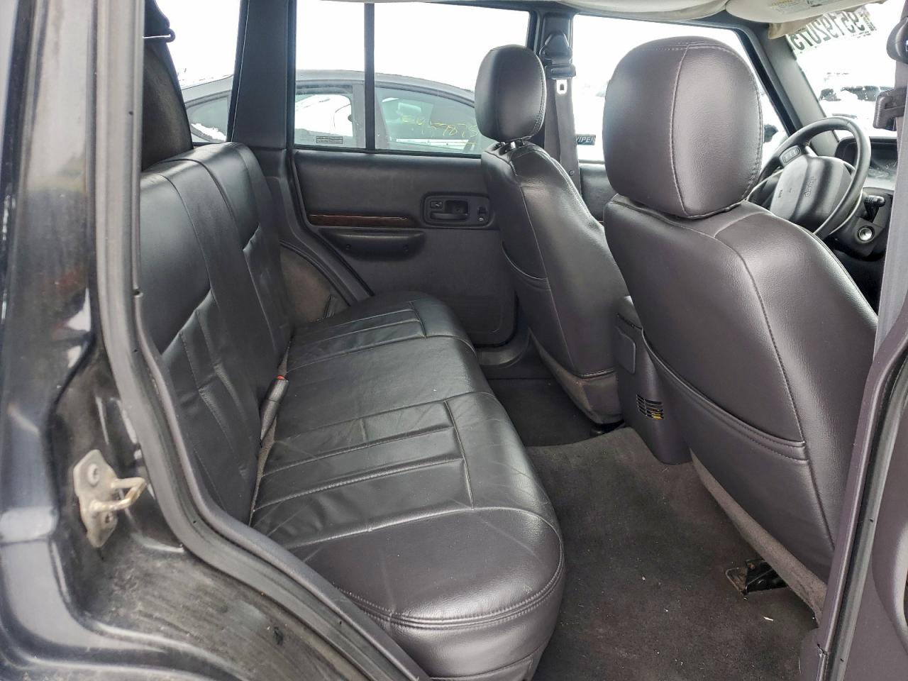 Lot #3310329967 2001 JEEP CHEROKEE