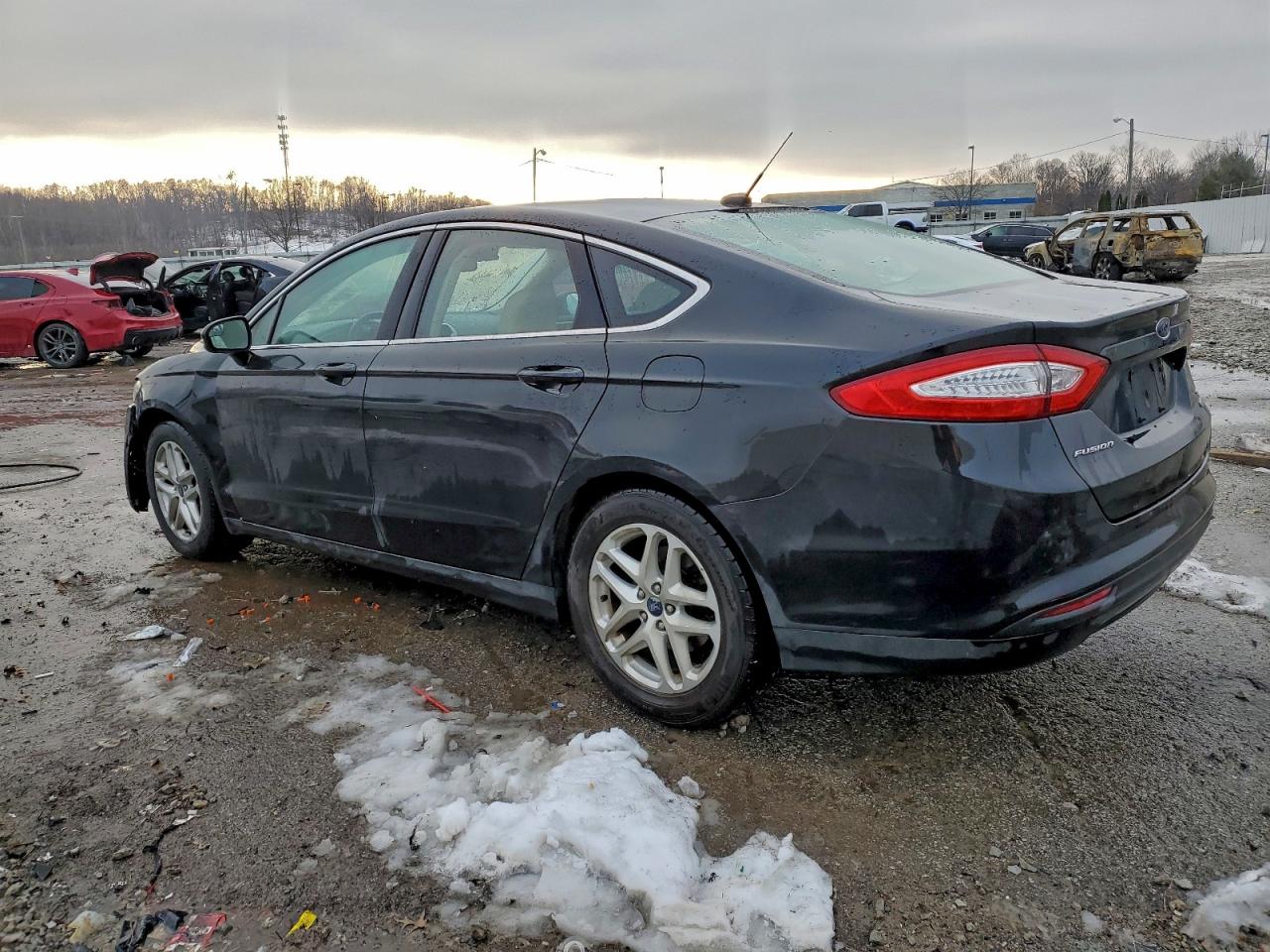 FORD FUSION SE
