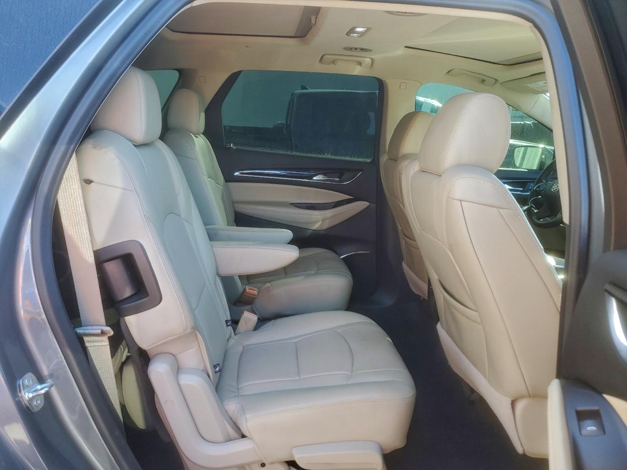 BUICK ENCLAVE ESSENCE