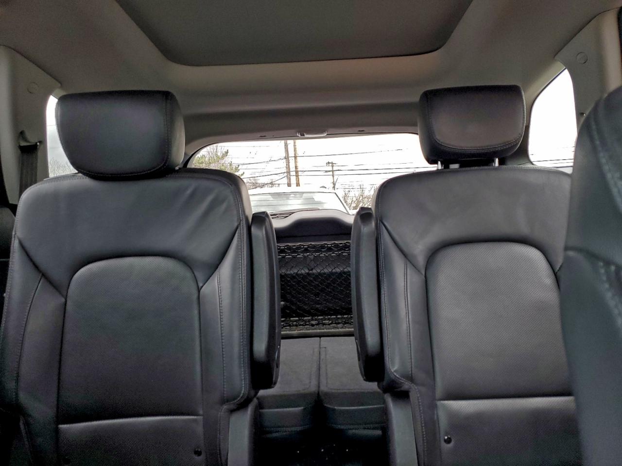 Lot #3316811432 2017 HYUNDAI SANTA FE S