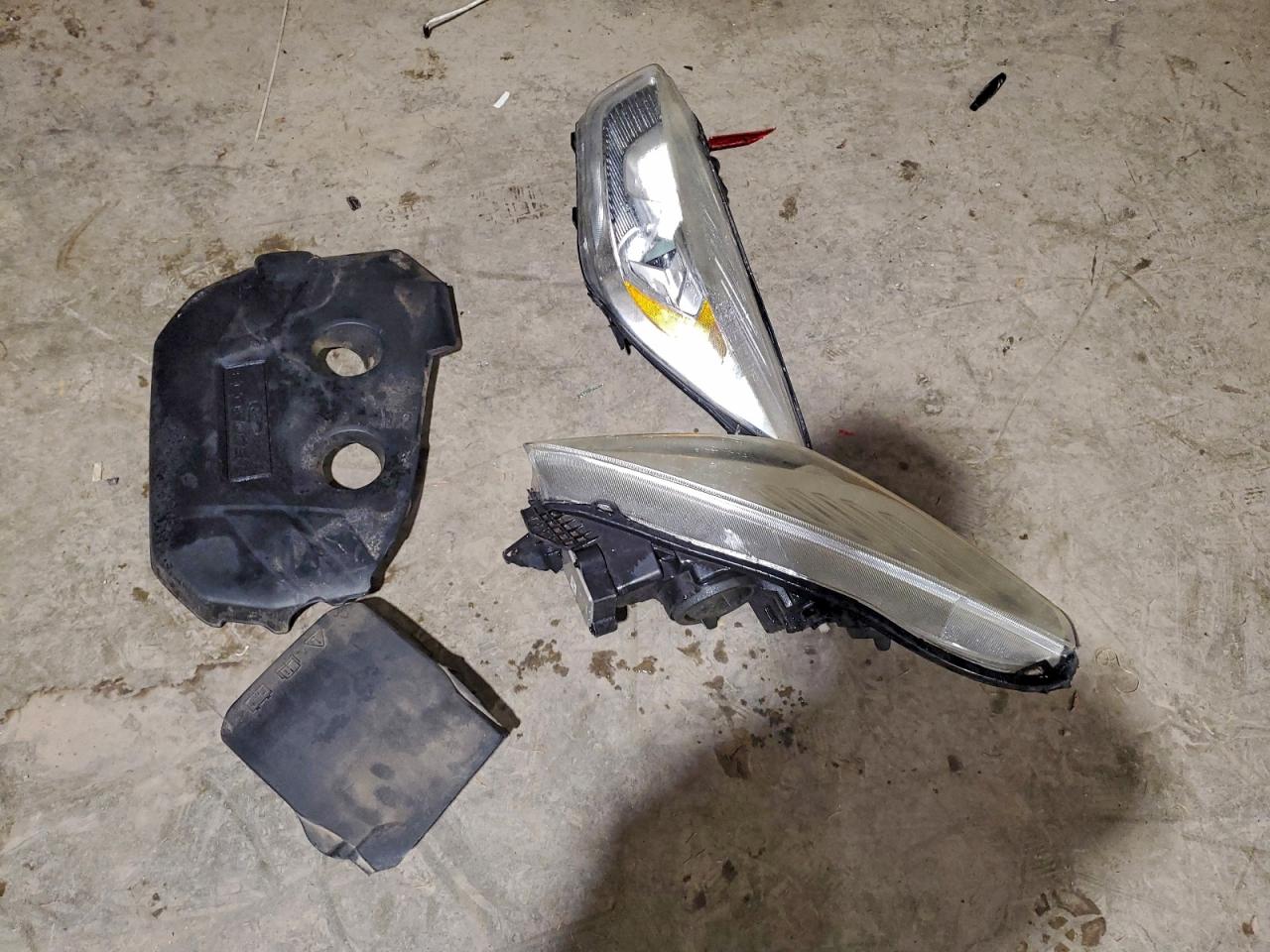 FORD ESCAPE TITANIUM