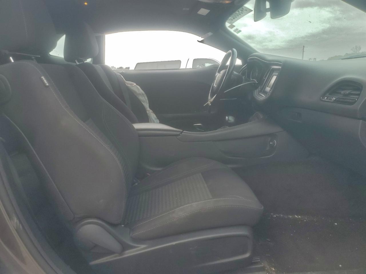 DODGE CHALLENGER SXT