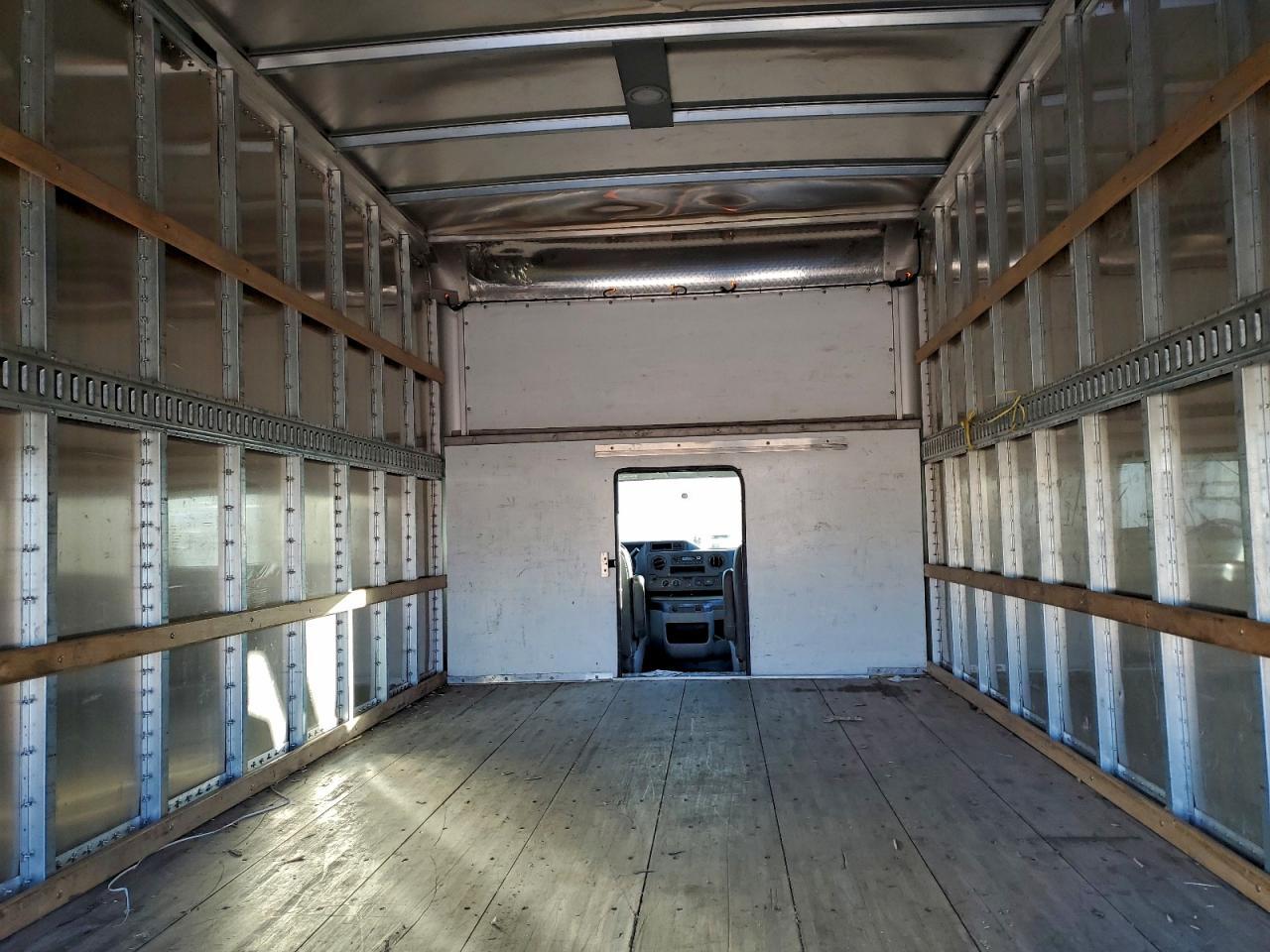 FORD E-350 E350 SUPER DUTY CUTAWAY VAN