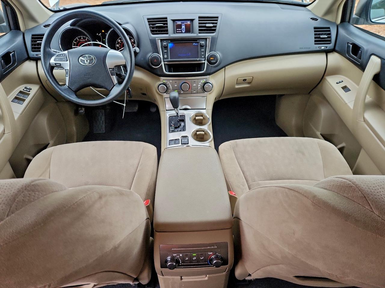 TOYOTA HIGHLANDER BASE