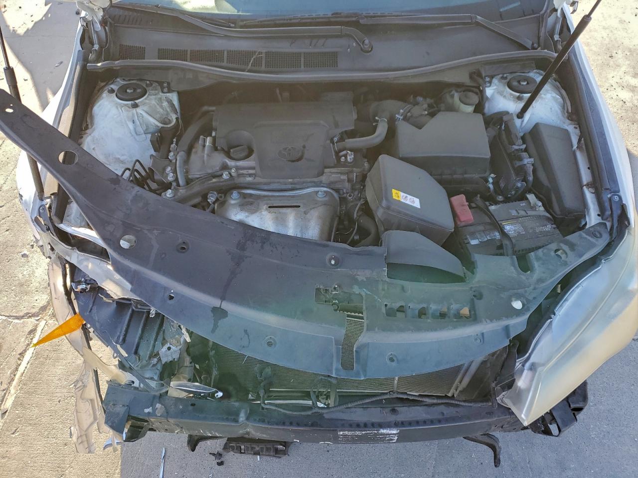 Lot #3318142391 2016 TOYOTA CAMRY LE