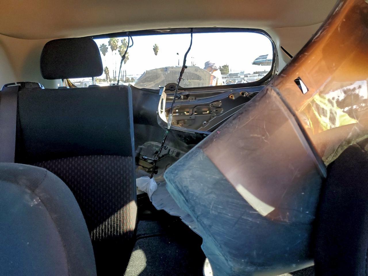 MITSUBISHI OUTLANDER ES