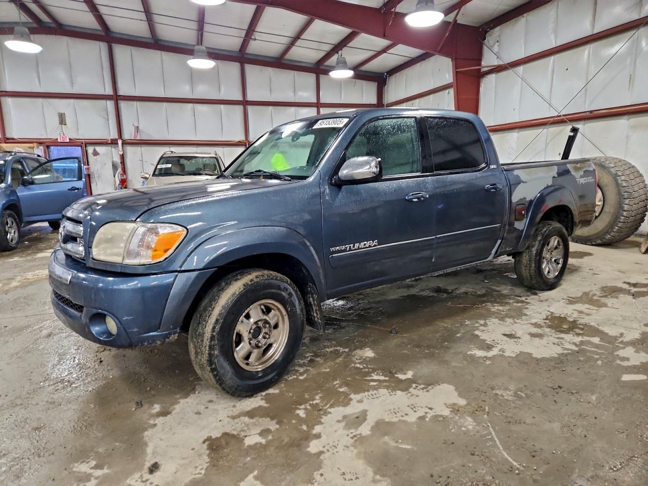 Lot #3303492906 2005 TOYOTA TUNDRA DOU