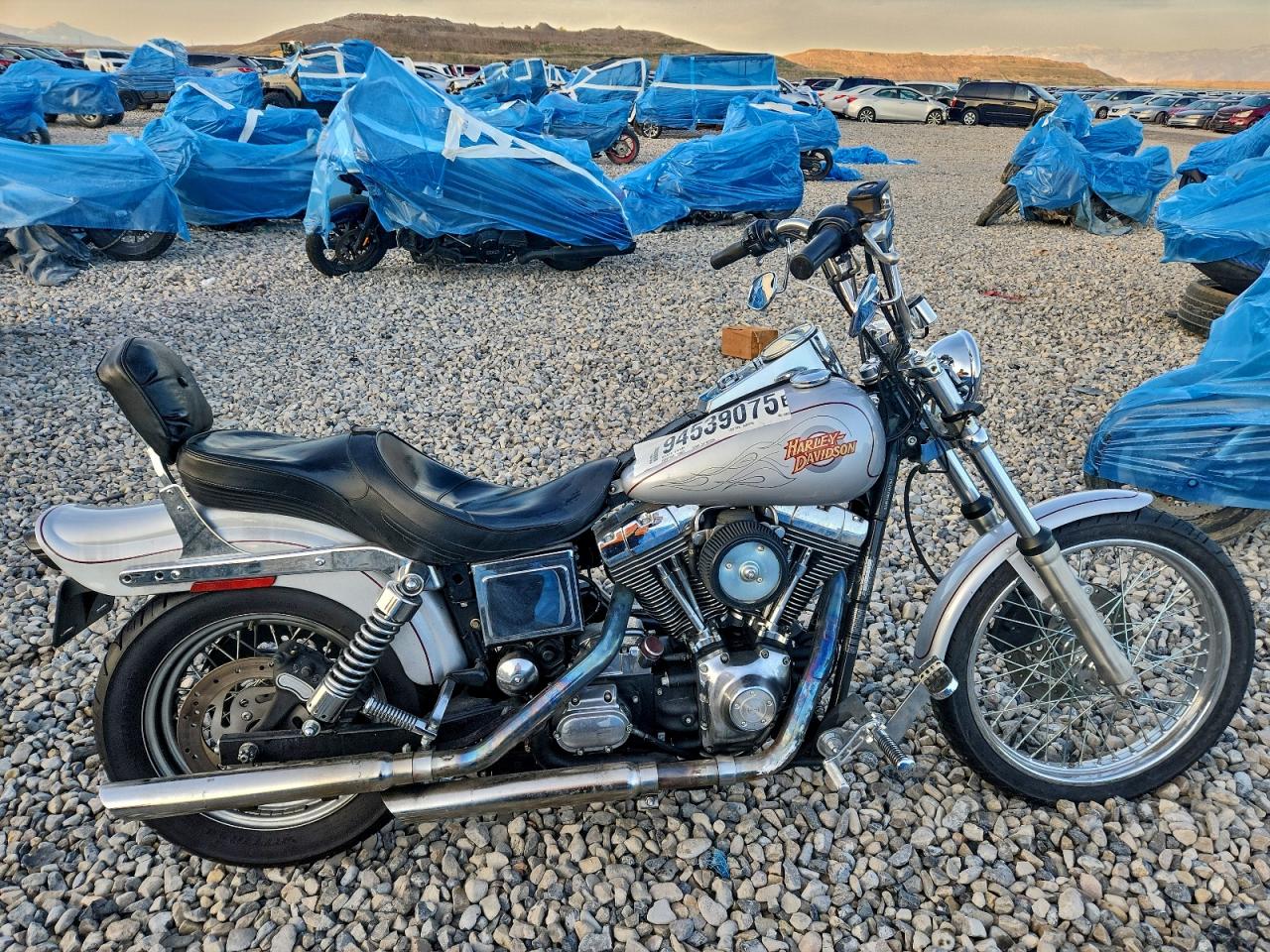 Lot #3312874228 2000 HARLEY-DAVIDSON FXDWG