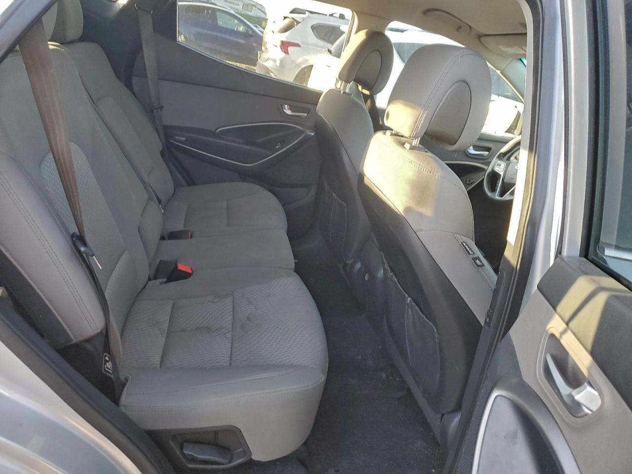 Lot #3318911924 2013 HYUNDAI SANTA FE S