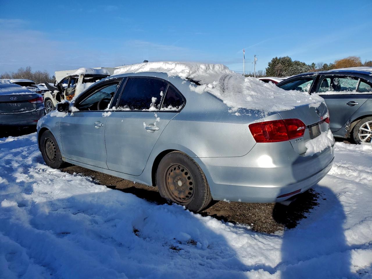 VOLKSWAGEN JETTA BASE