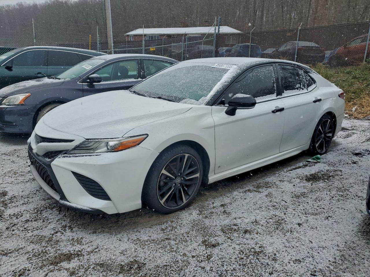 TOYOTA CAMRY XSE