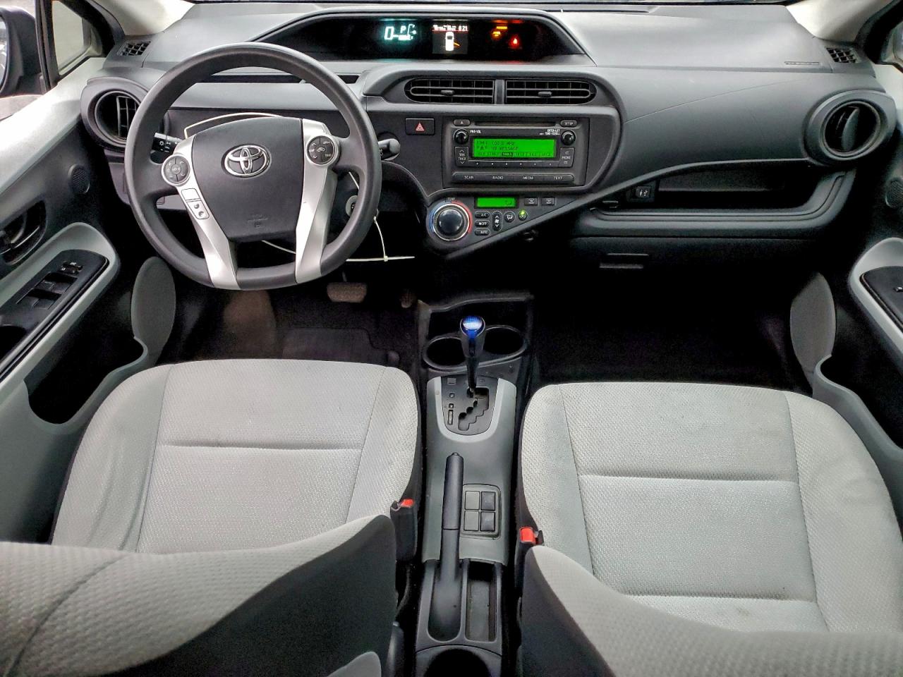 Lot #3316699531 2014 TOYOTA PRIUS C