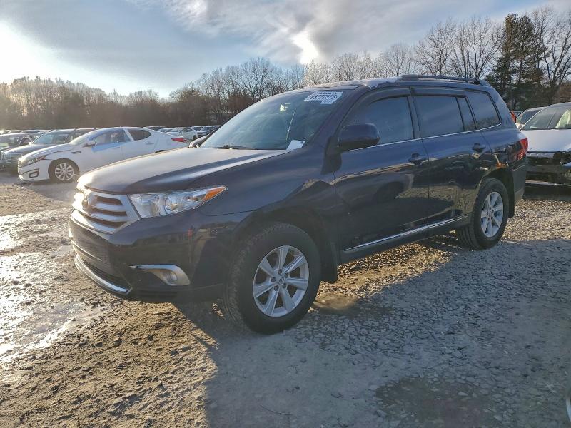 2013 TOYOTA HIGHLANDER #3316736423
