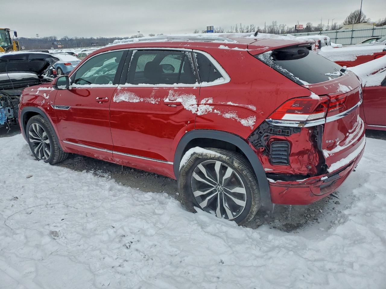 VOLKSWAGEN ATLAS CROSS SPORT SEL PREMIUM R-LINE
