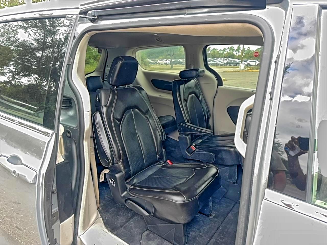 Lot #3316722436 2021 CHRYSLER VOYAGER LX