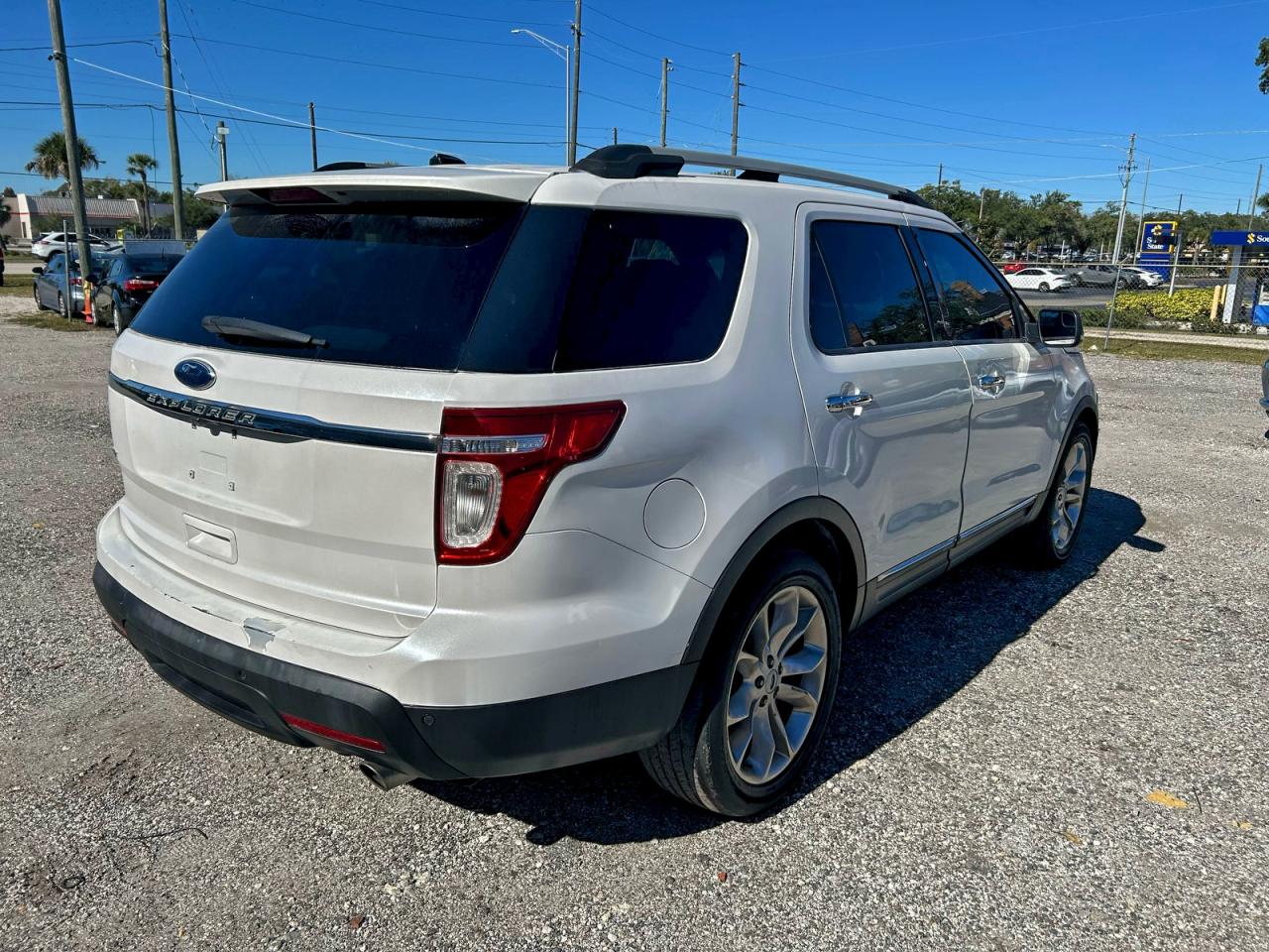 FORD EXPLORER XLT