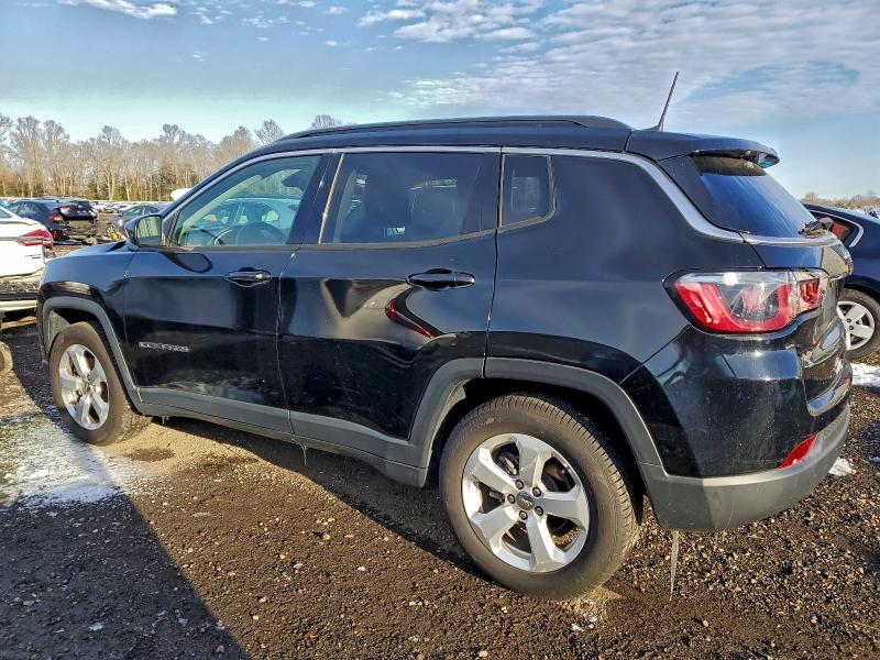 2017 JEEP COMPASS LA #3316721408