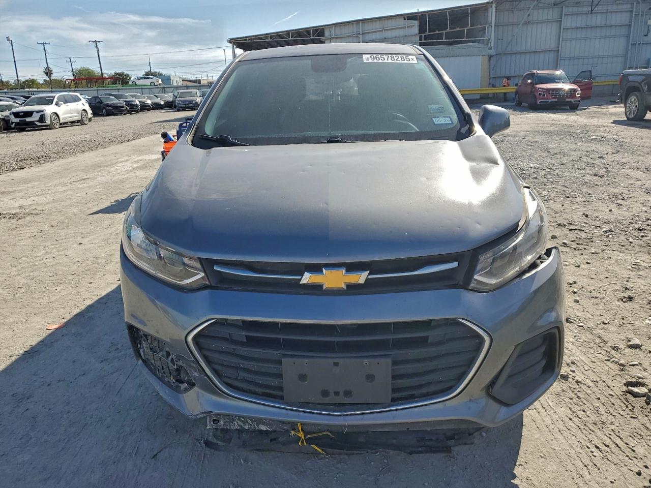 Lot #3316771478 2020 CHEVROLET TRAX LS