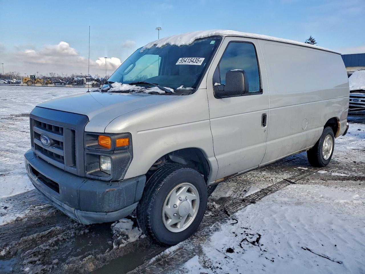 Lot #3305331366 2011 FORD E150