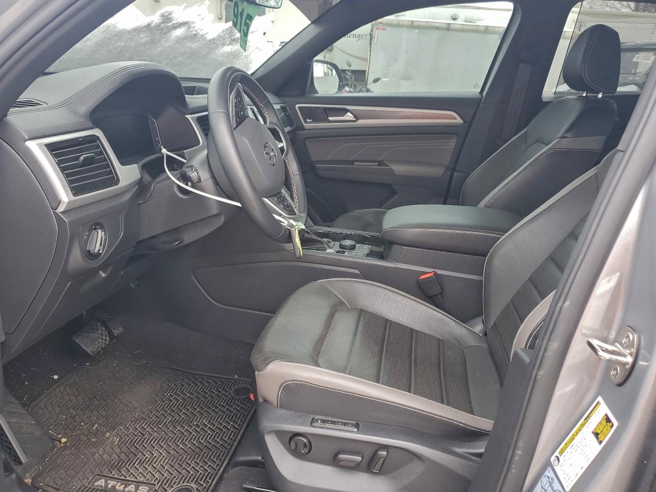 VOLKSWAGEN ATLAS CROSS SPORT SEL PREMIUM