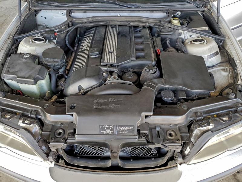 2002 BMW 325 I #3305285425